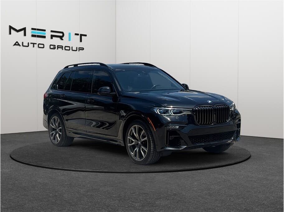 2021 BMW X7