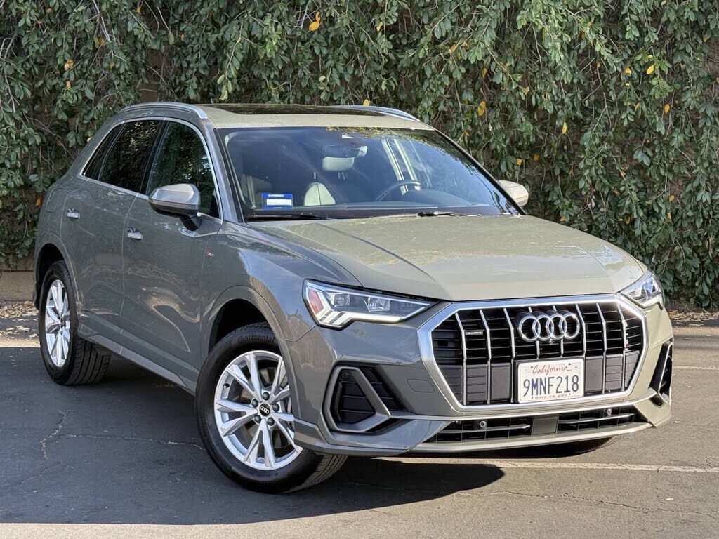 2022 AUDI Q3