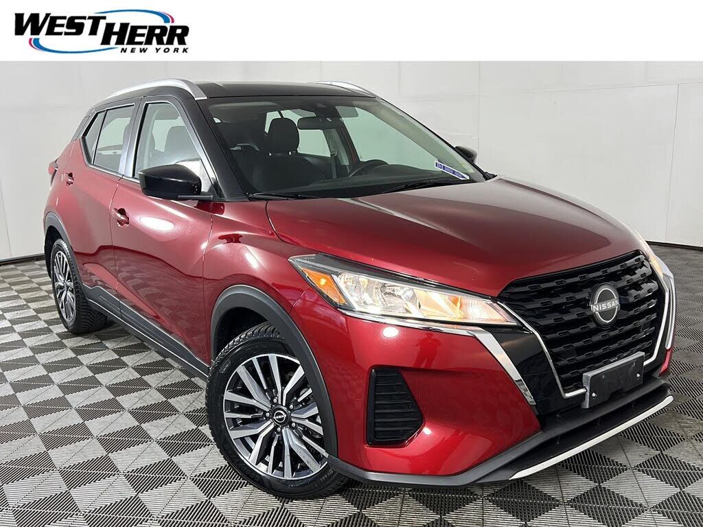 2023 NISSAN Kicks