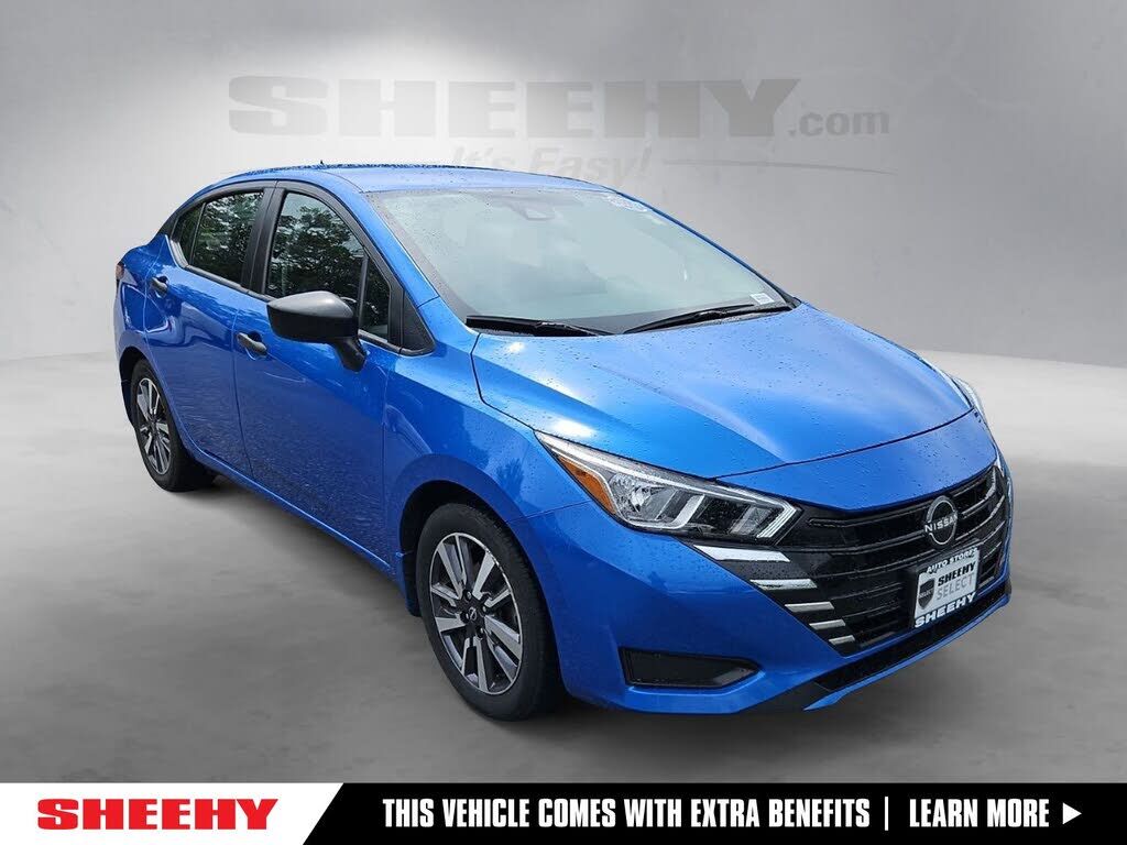 2024 NISSAN Versa