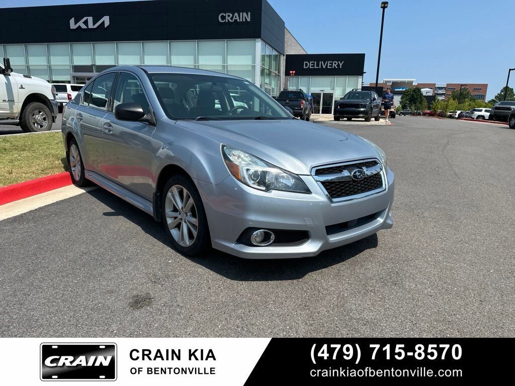2014 SUBARU Legacy