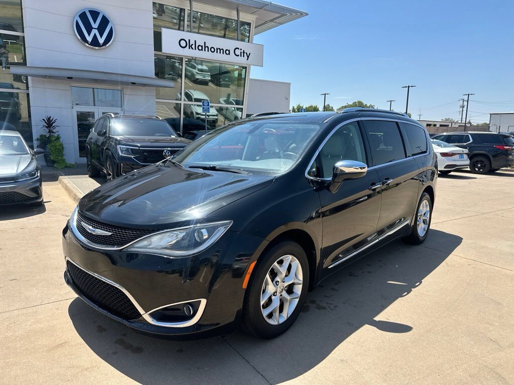 2020 CHRYSLER Pacifica