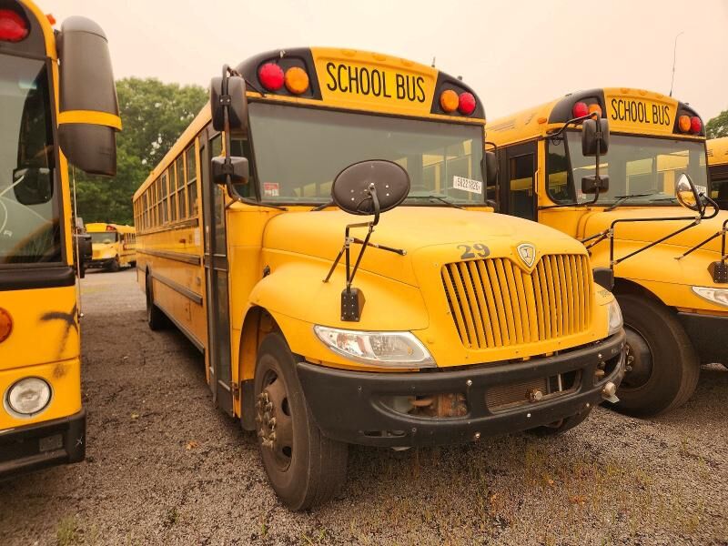 2015 IC BUS PB105