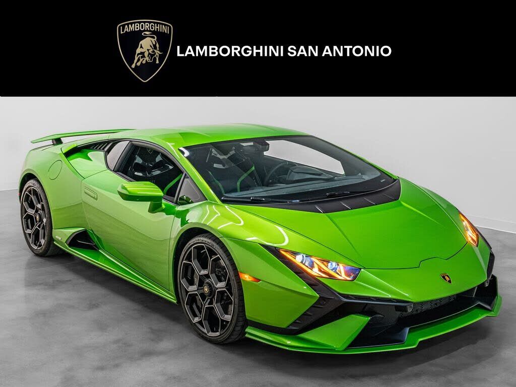 2024 LAMBORGHINI Huracan
