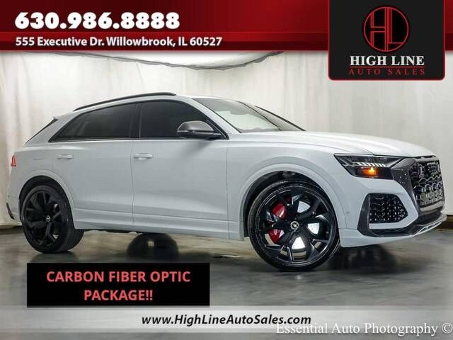 2023 AUDI RS Q8