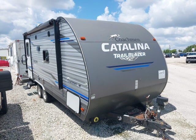 2019 FOREST RIVER Catalina