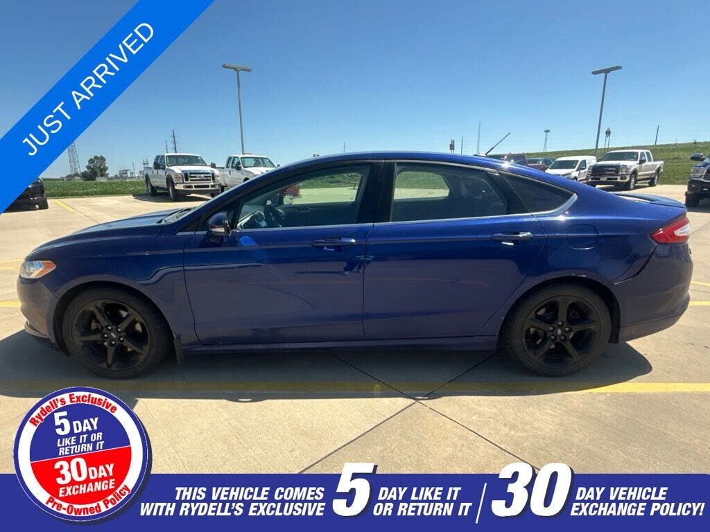 2016 FORD Fusion