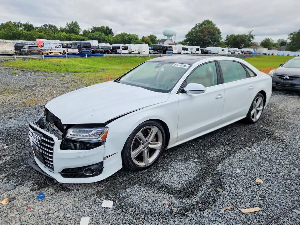 2018 AUDI A8
