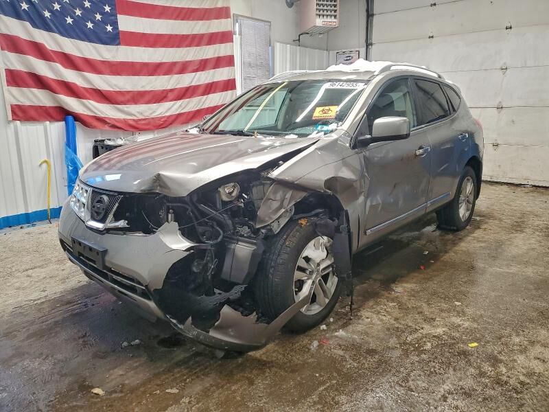 2013 NISSAN Rogue