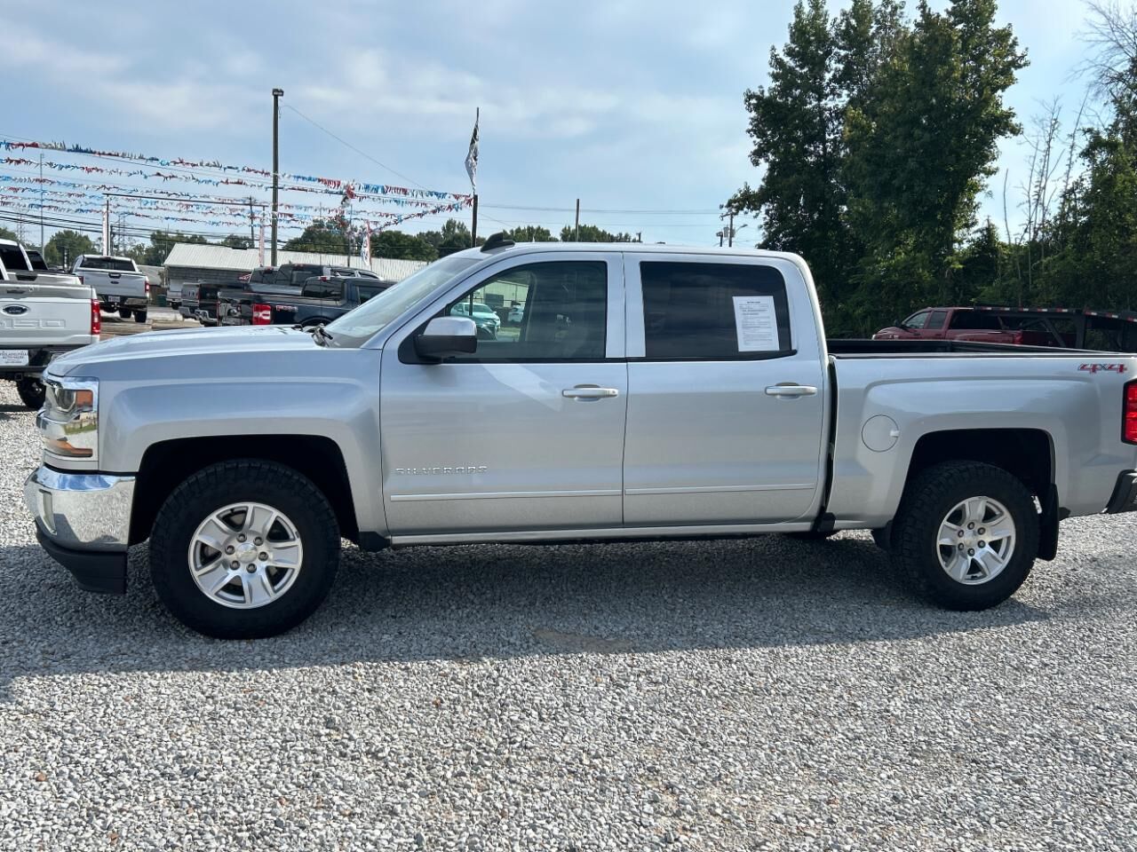 2017 CHEVROLET Silverado