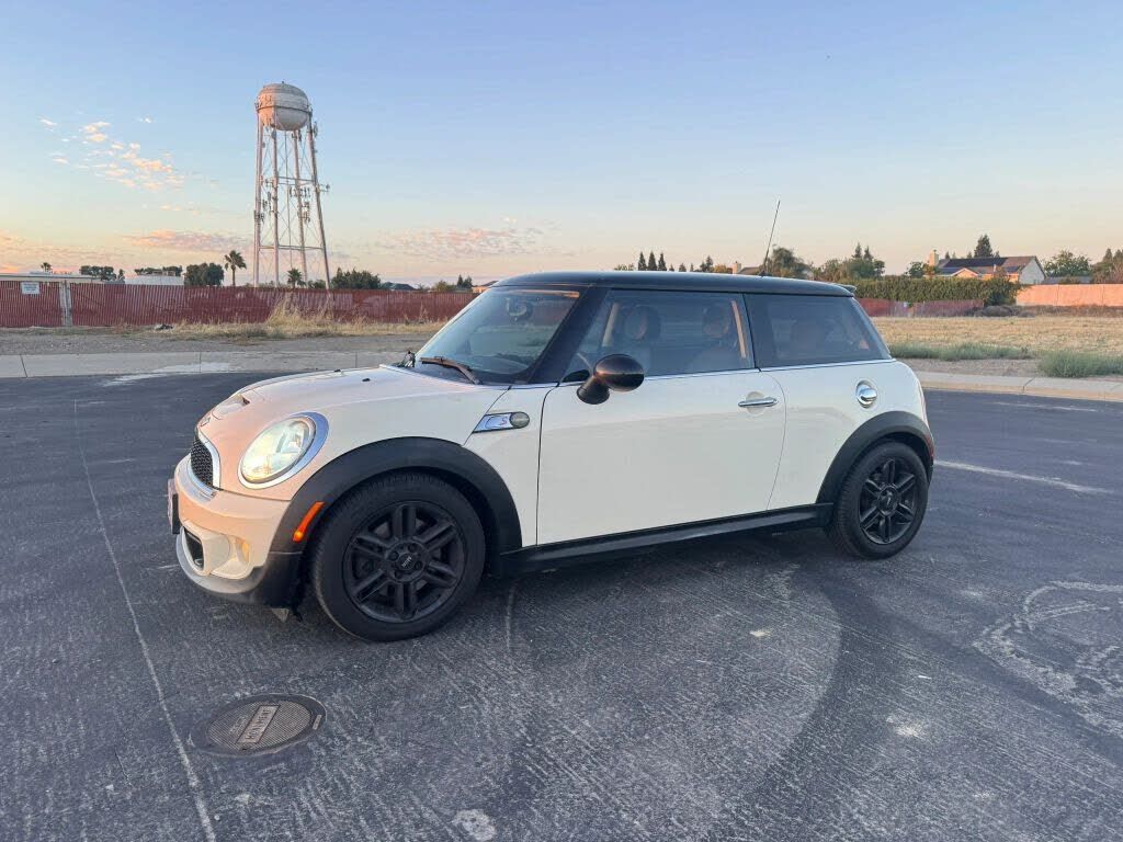 2013 MINI Hardtop