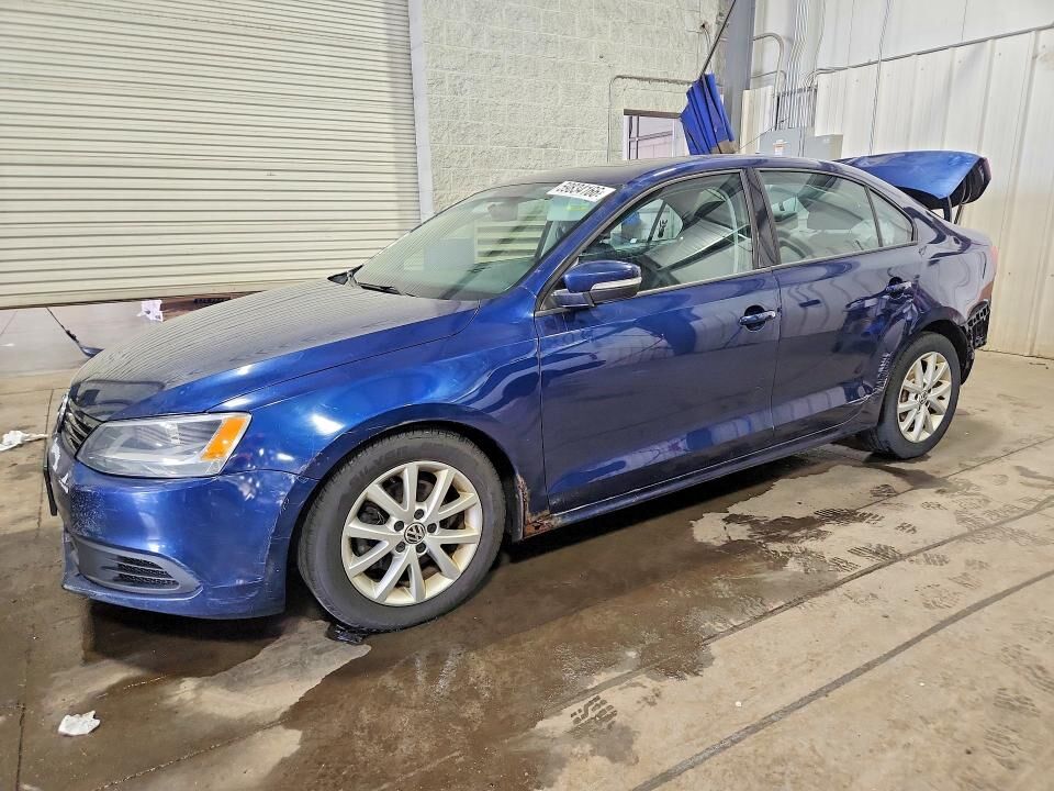 2012 VOLKSWAGEN Jetta