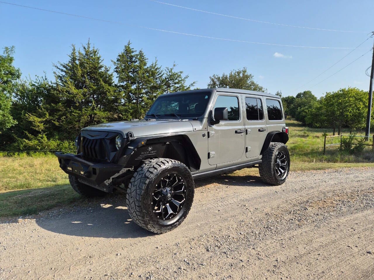 2021 JEEP Wrangler