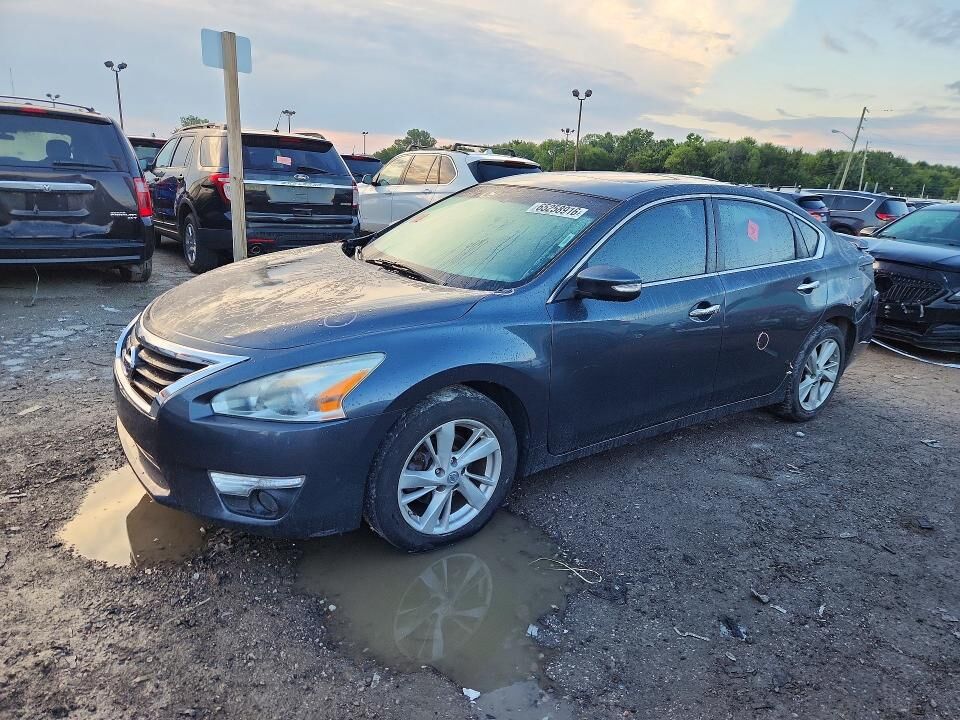 2013 NISSAN Altima