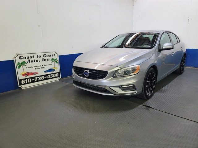 2017 VOLVO S60