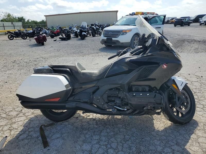 2021 HONDA GL1800