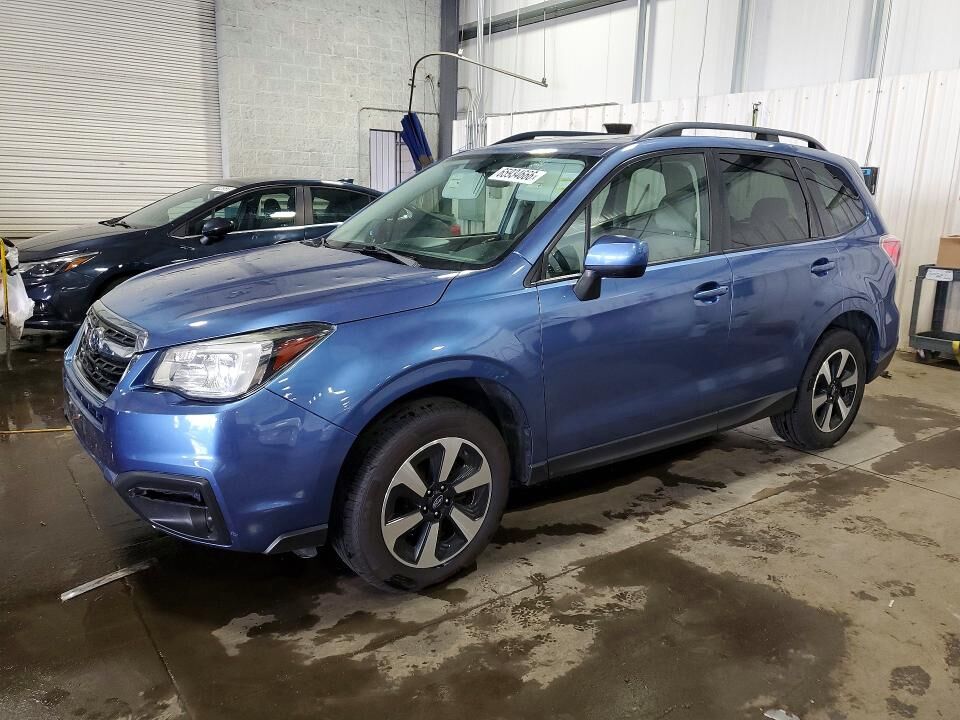 2017 SUBARU Forester