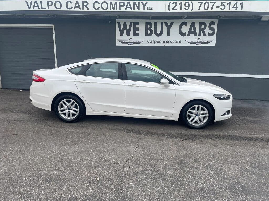 2016 FORD Fusion