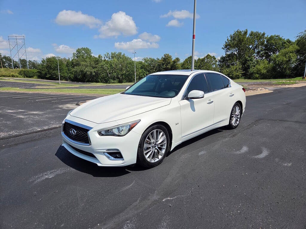 2018 INFINITI Q50