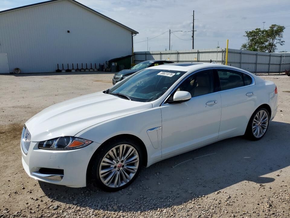 2014 JAGUAR XF