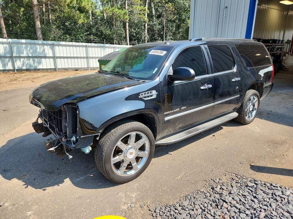 2014 CADILLAC Escalade