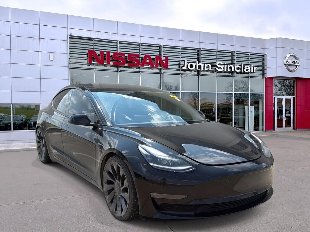 2021 TESLA Model 3