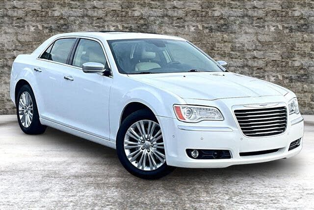 2013 CHRYSLER 300