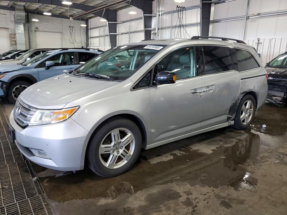2012 HONDA Odyssey