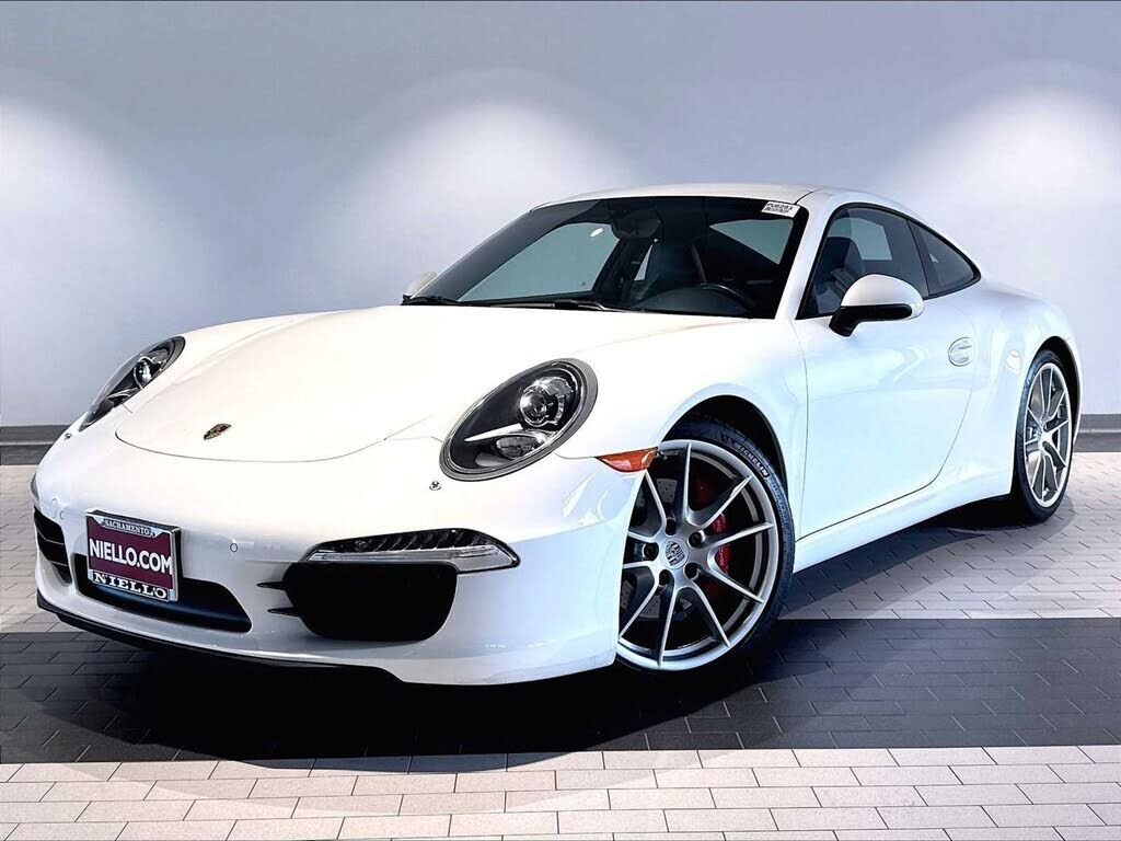 2012 PORSCHE 911