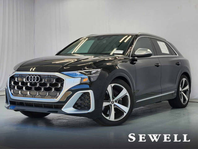2024 AUDI SQ8
