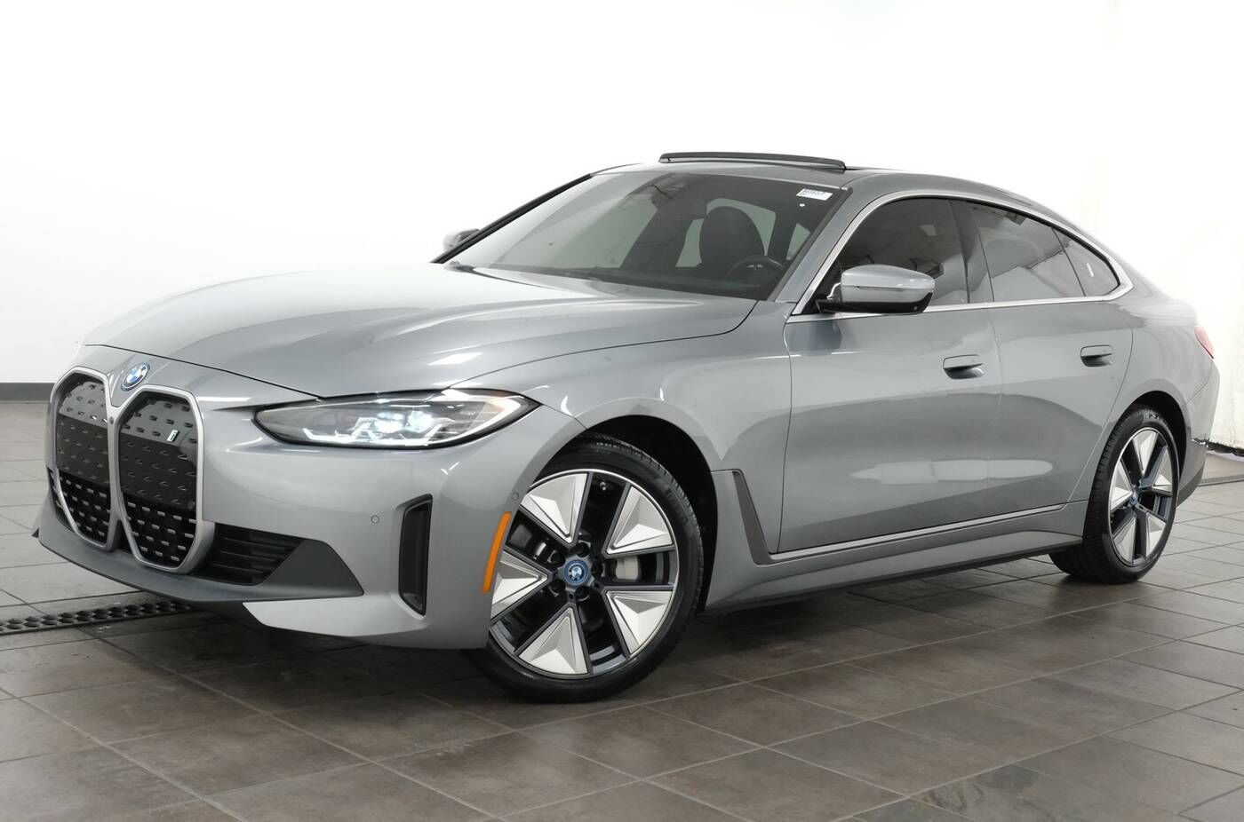 2024 BMW i4