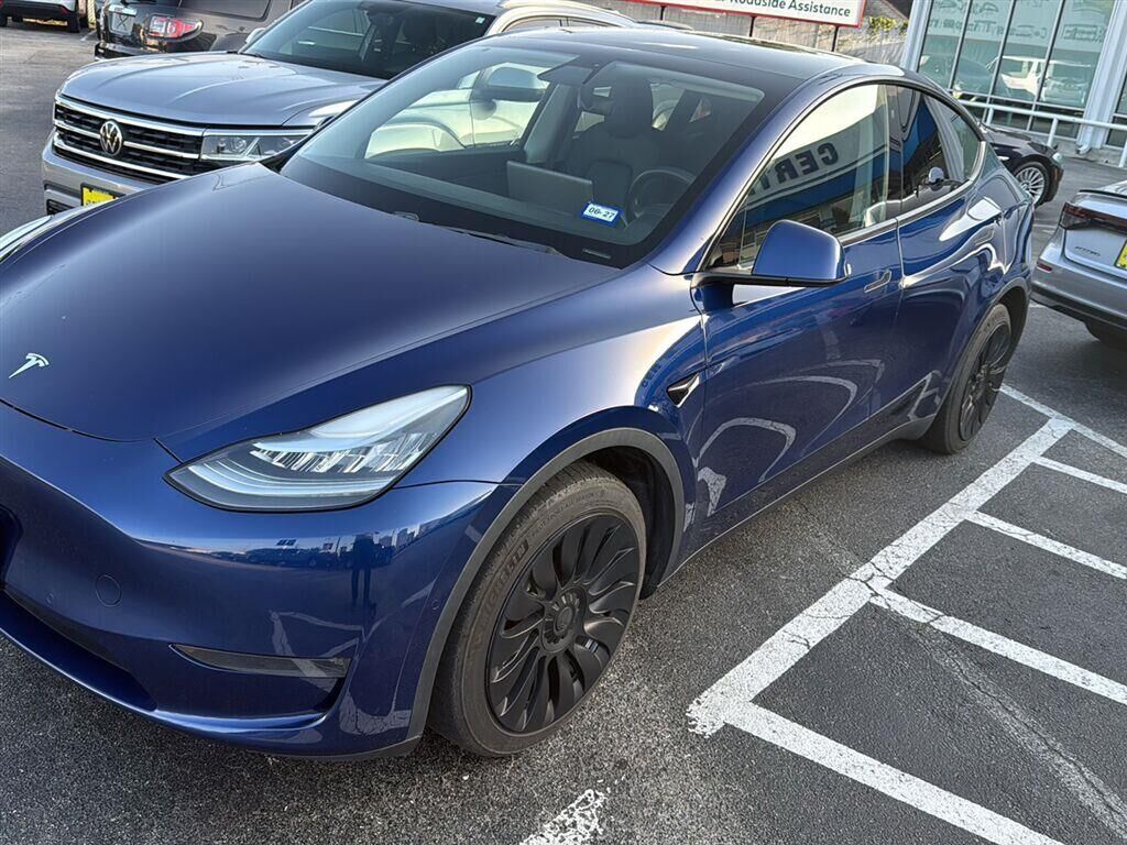 2020 TESLA Model Y