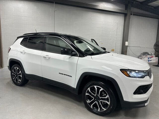 2024 JEEP Compass
