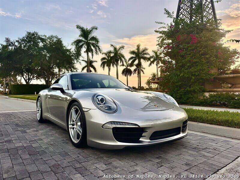 2013 PORSCHE 911