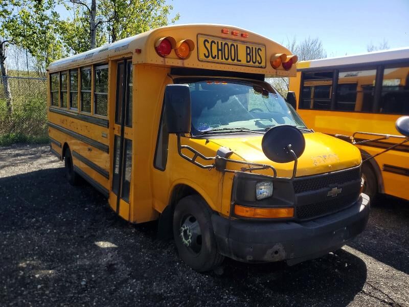 2012 CHEVROLET Express