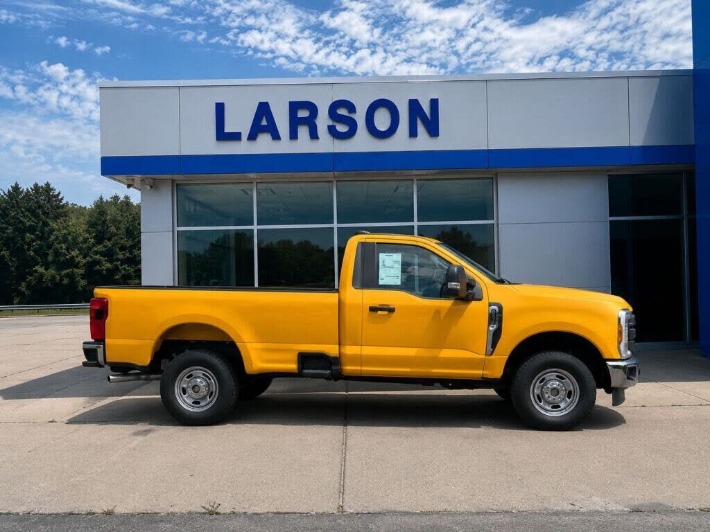 2025 FORD F-250