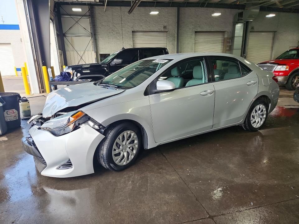 2018 TOYOTA Corolla