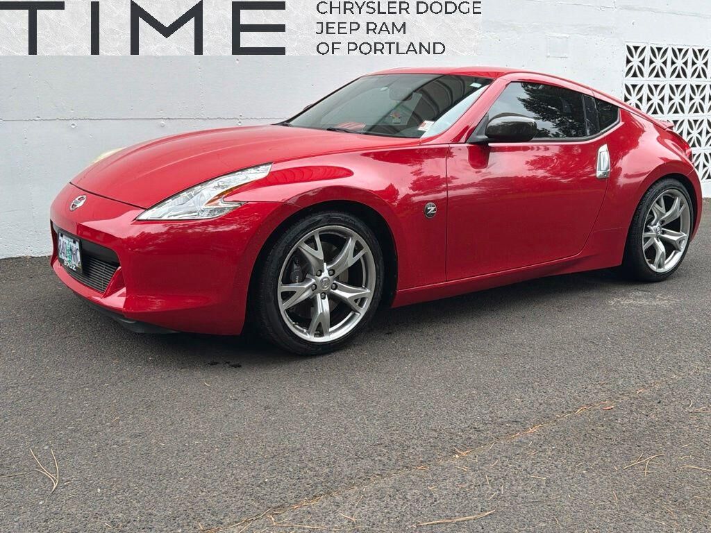 2009 NISSAN 370Z