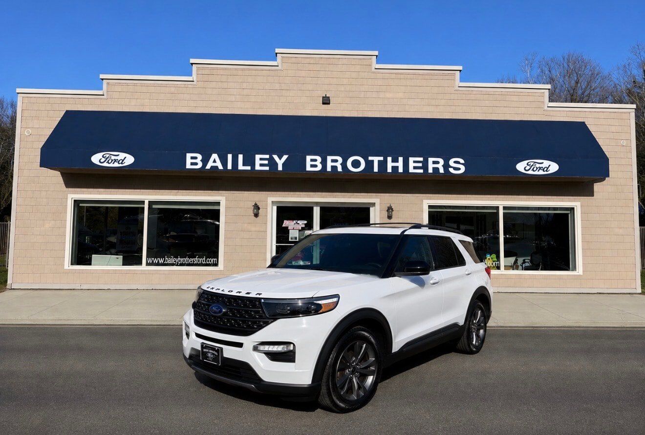 2023 FORD Explorer