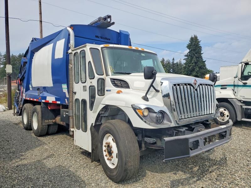 2010 INTERNATIONAL SF625