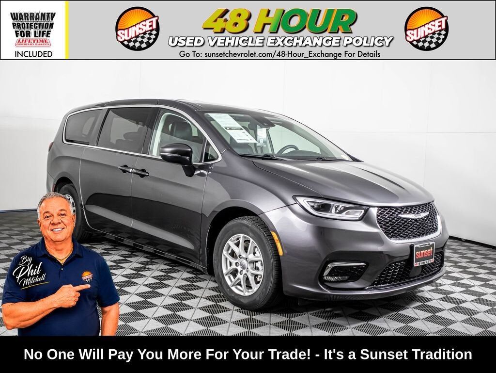 2023 CHRYSLER Pacifica