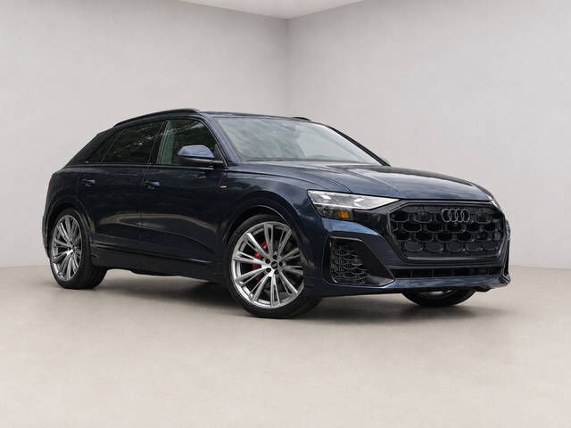 2026 AUDI Q8