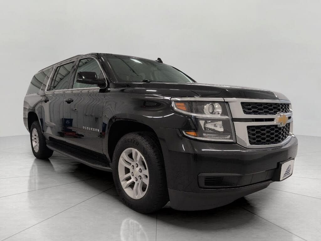 2019 CHEVROLET Suburban