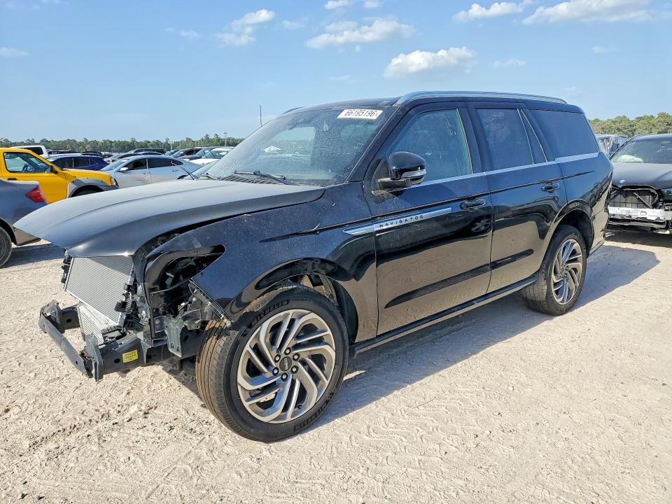 2025 LINCOLN Navigator
