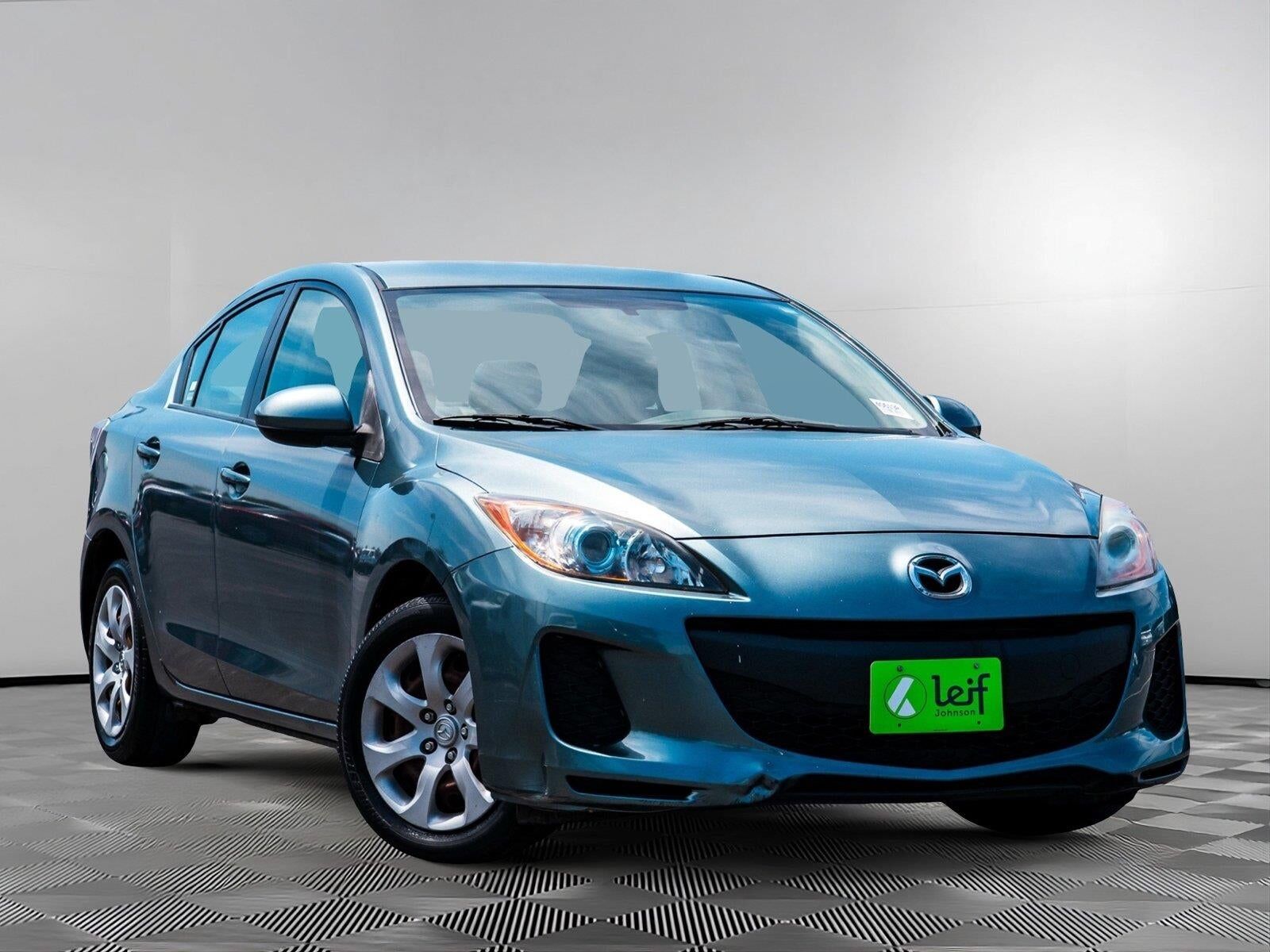 2013 MAZDA Mazda3