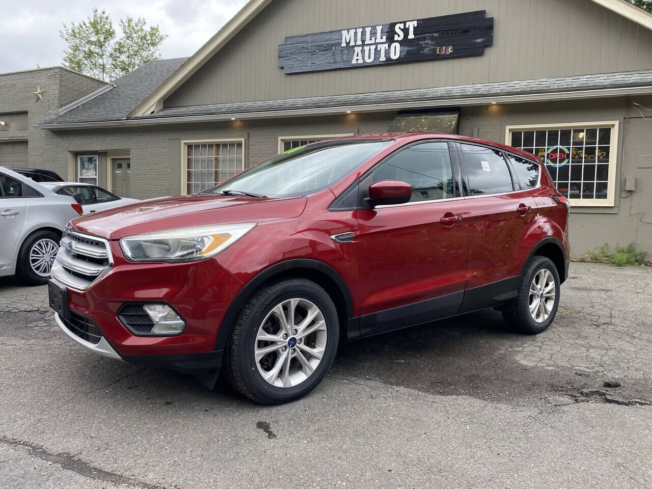 2017 FORD Escape