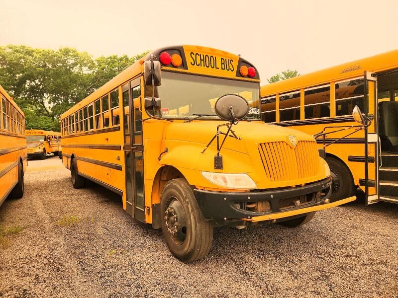 2015 IC BUS PB105