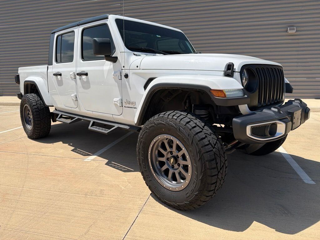 2021 JEEP Gladiator
