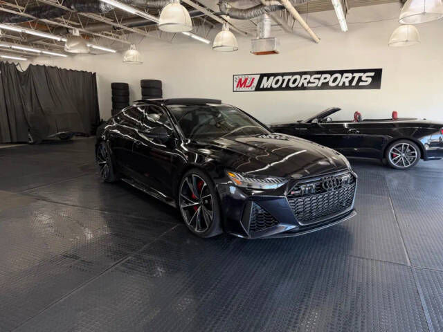 2021 AUDI RS7