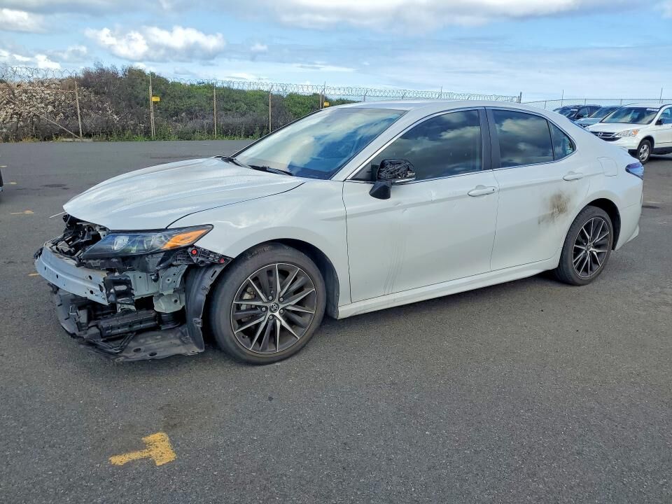 2023 TOYOTA Camry
